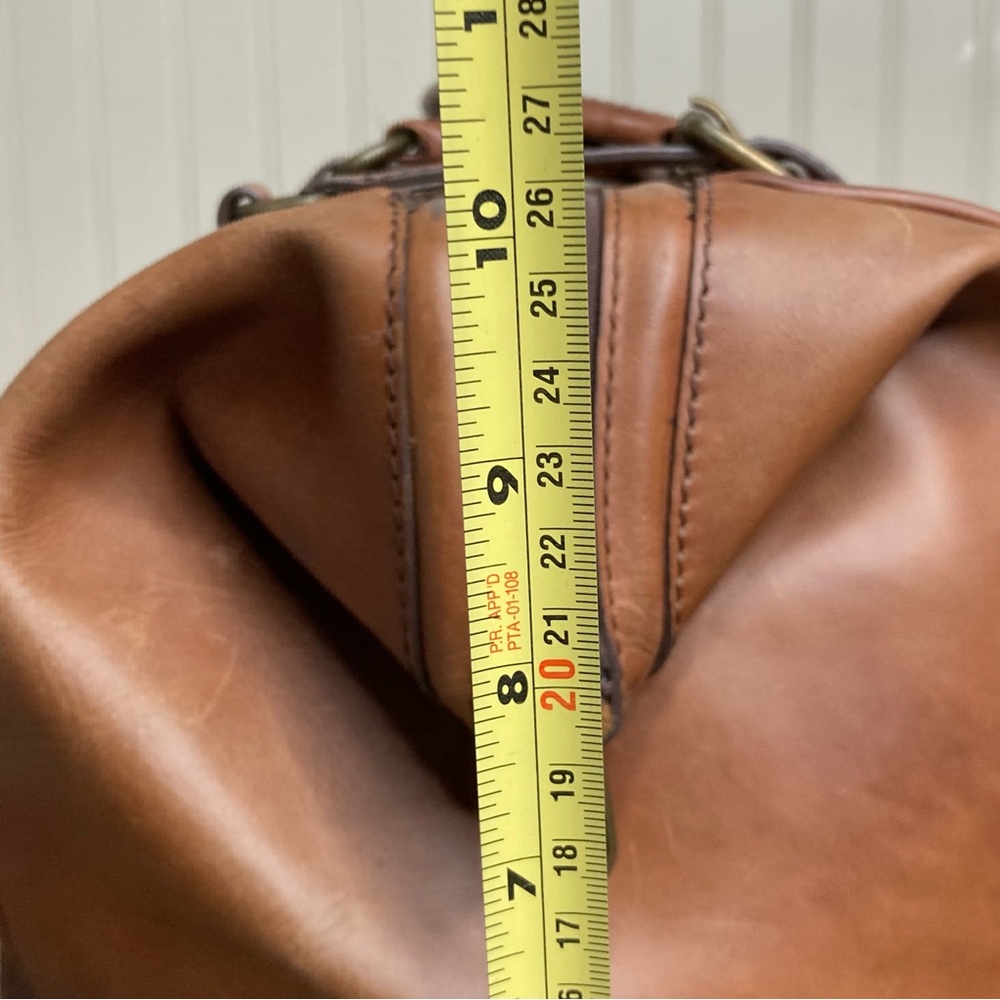 Duluth Trading Leather AWOL Weekender Duffel Bag-Brown-Buckle/Zip-Quiet Luxury - Picture 16 of 16